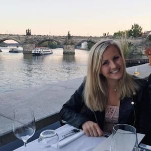 Meet your Posher, Taylor